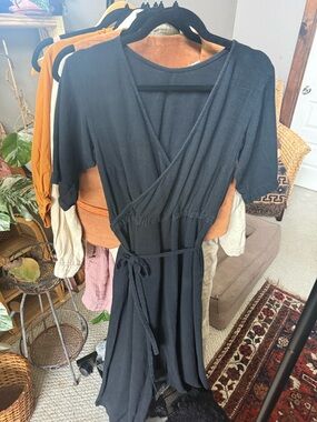 Esby Apparel Black Duffy Jumper, size S